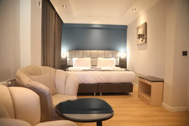 Ardos Park Hotel