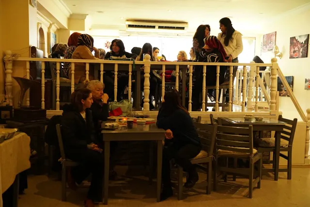 Mina Fal Cafe