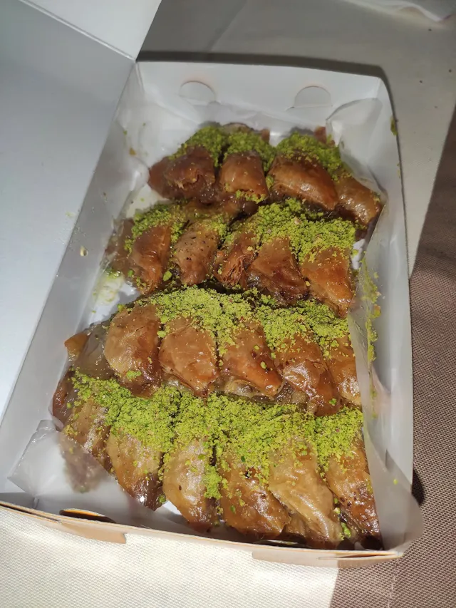 Bağdat tatlısı Bağdat Lokantası