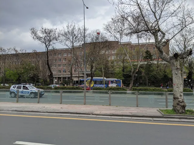 Ankara Üniversitesi Dil ve Tarih-Coğrafya Fakültesi