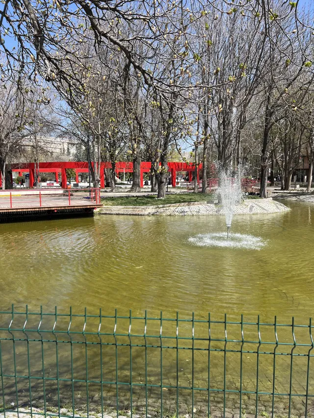 Sıhhiye Metro Abdi İpekçi Parkı Girişi